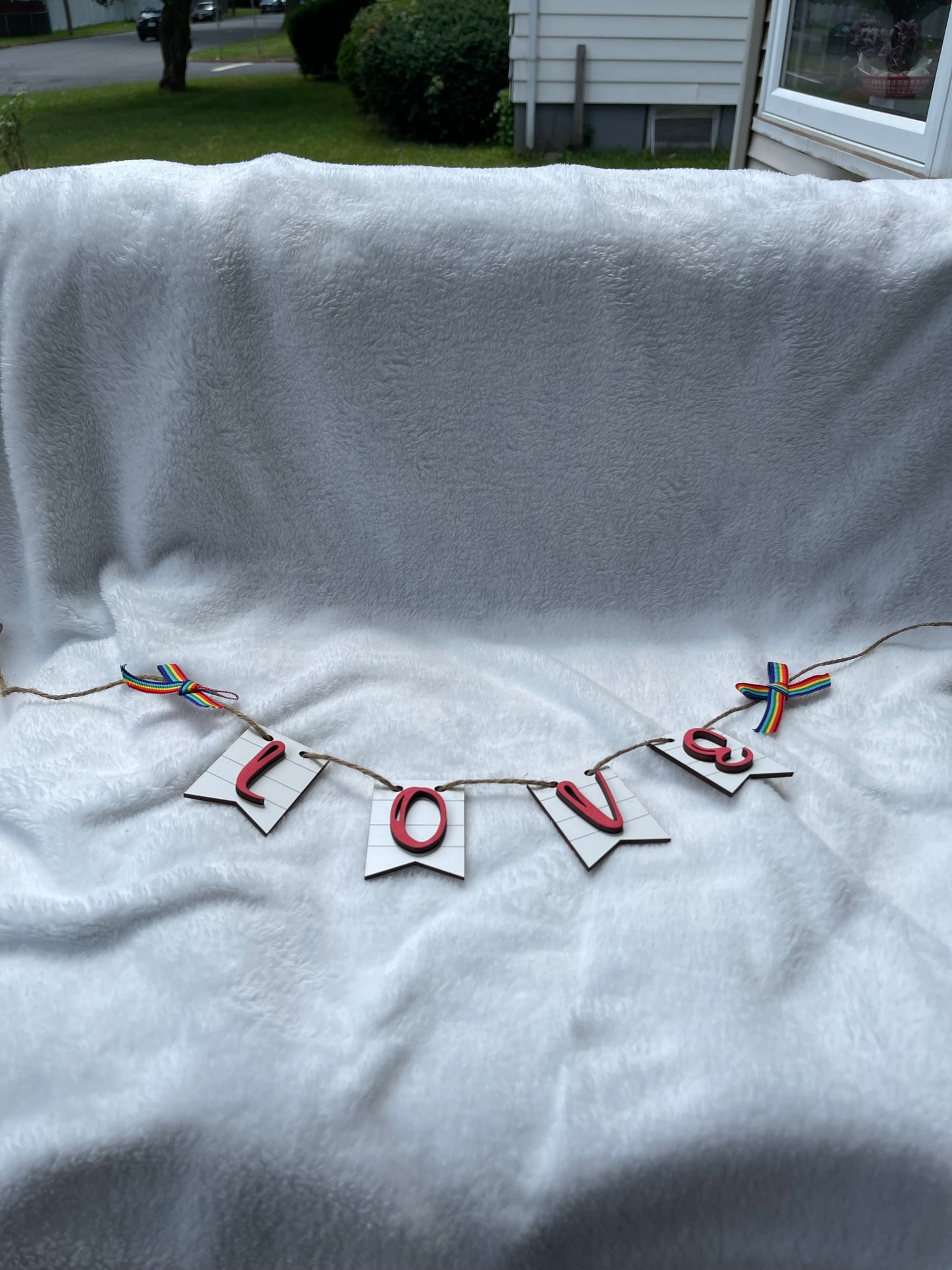 Love Banner