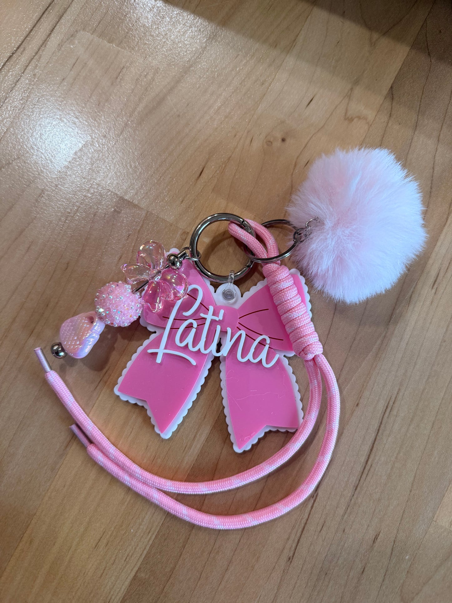 Small Scallop Bow Bag Tag