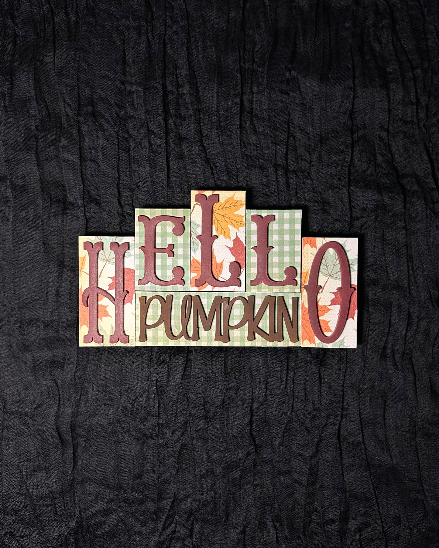 Hello Pumpkin Shelf Sitter