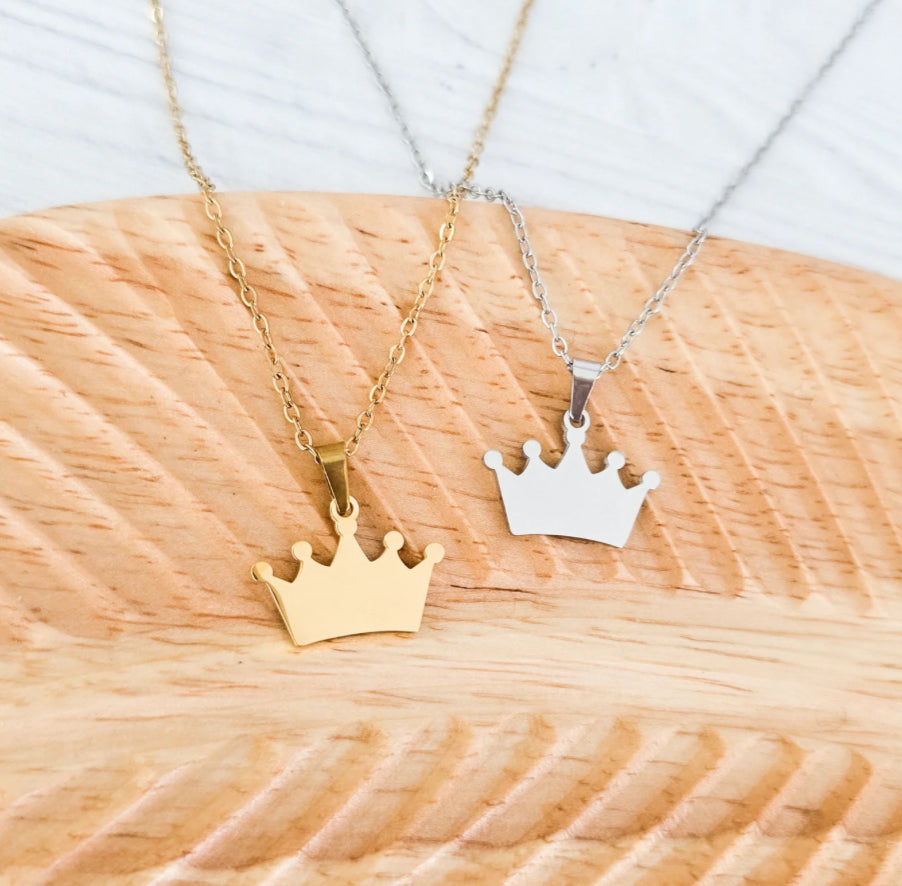 Crown Pendant Necklace