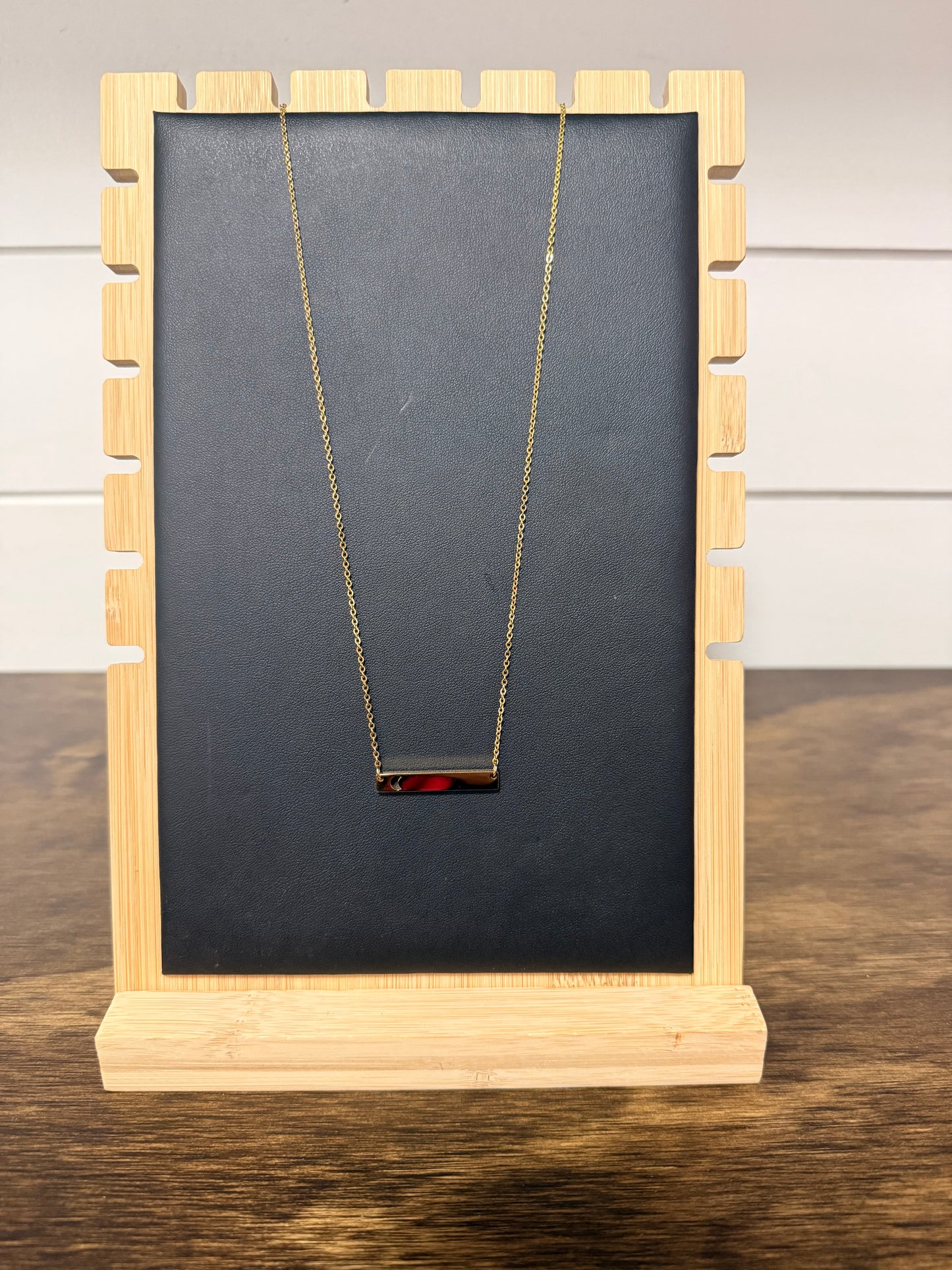 Moon Bar Neckless