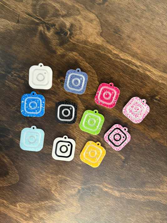 Smart Keychain – Share Your Profile with a Tap!